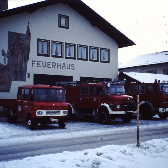 Verein FFw A - J 104~01.jpg