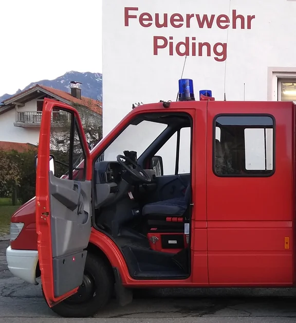 LKW FR li o.jpg