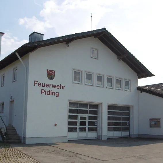 Gerätehaus1.JPG