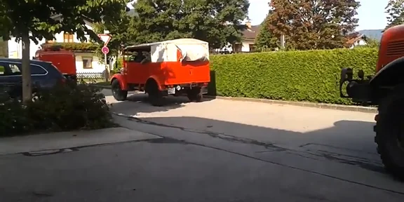 Oldtimervideo slide.jpg